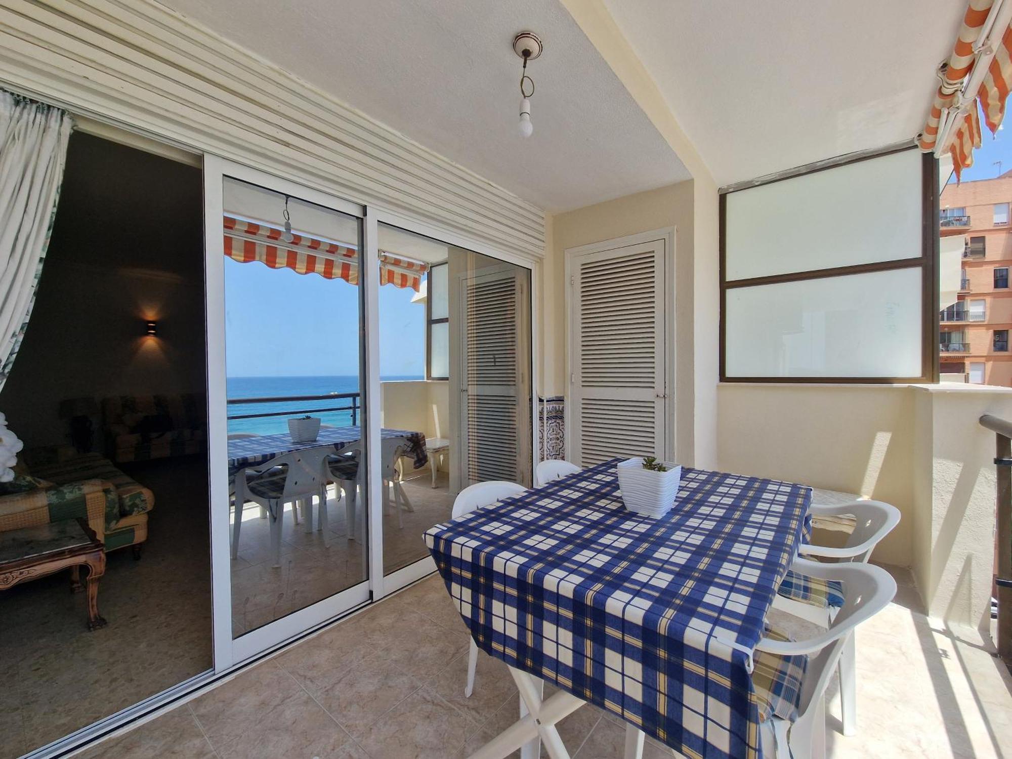 Lägenhet Aa Guest - Sandbeach Front Sea Views Eco